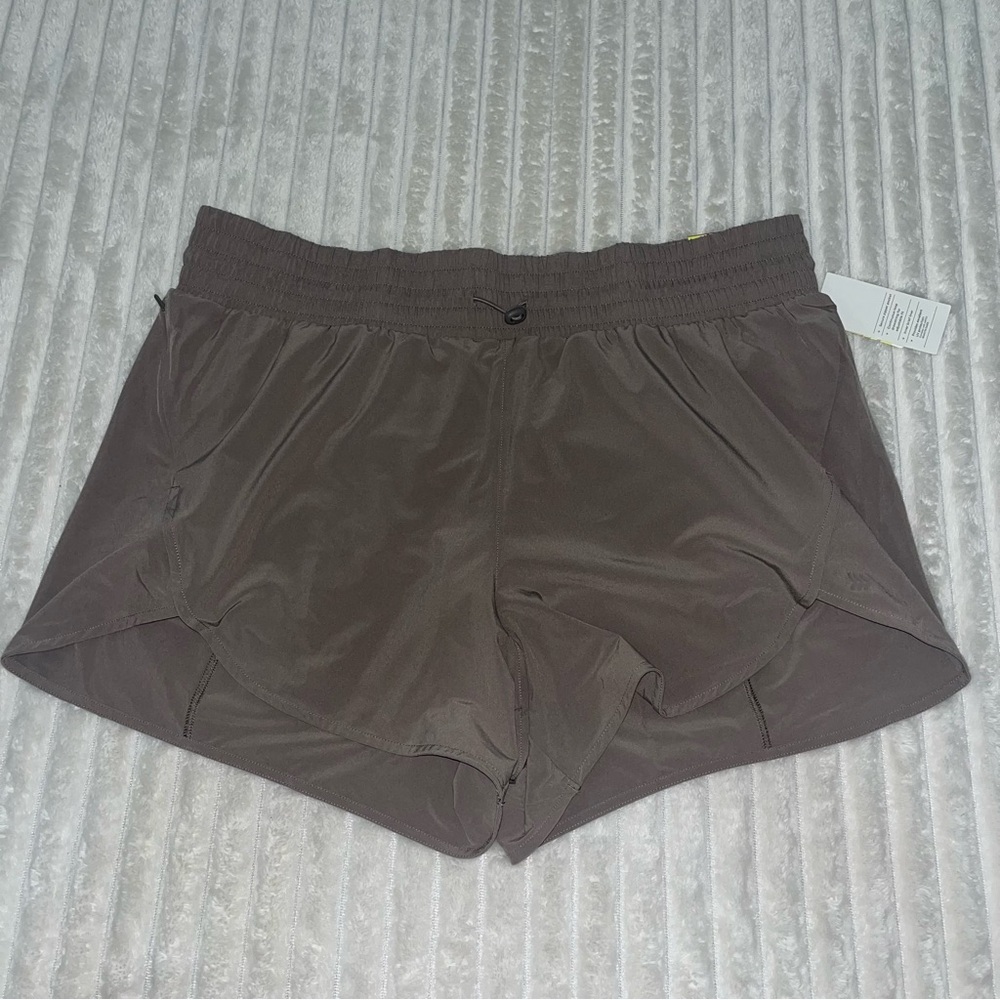 NEW Women's All in Motion Quick Dry Taupe Brown Athletic Shorts • XXL